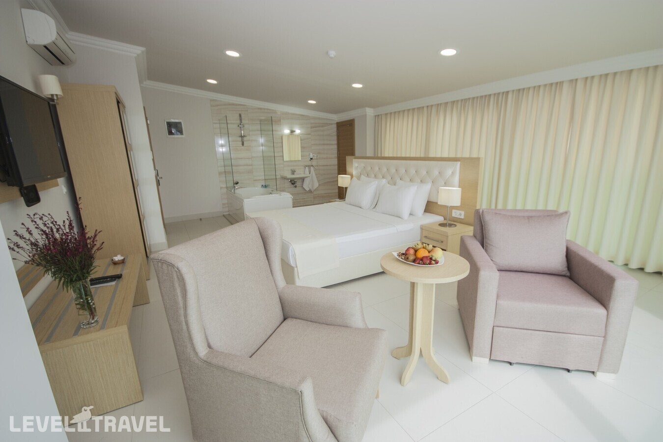 фотографии номера Люкс (1 спальня) отеля Dragut Point North Hotel в Турция(Тургутреис) - фото №5