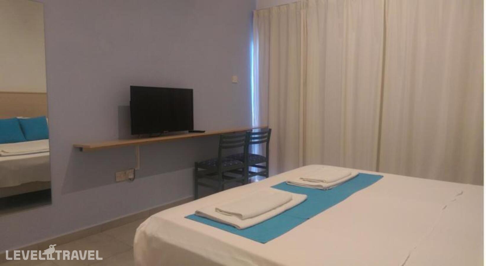 фотографии номера Стандартный номер отеля Sea Cleonapa Hotel & Annex (Ex. Sea Cleopatra Napa) в Кипр(Айа-Напа) - фото №2