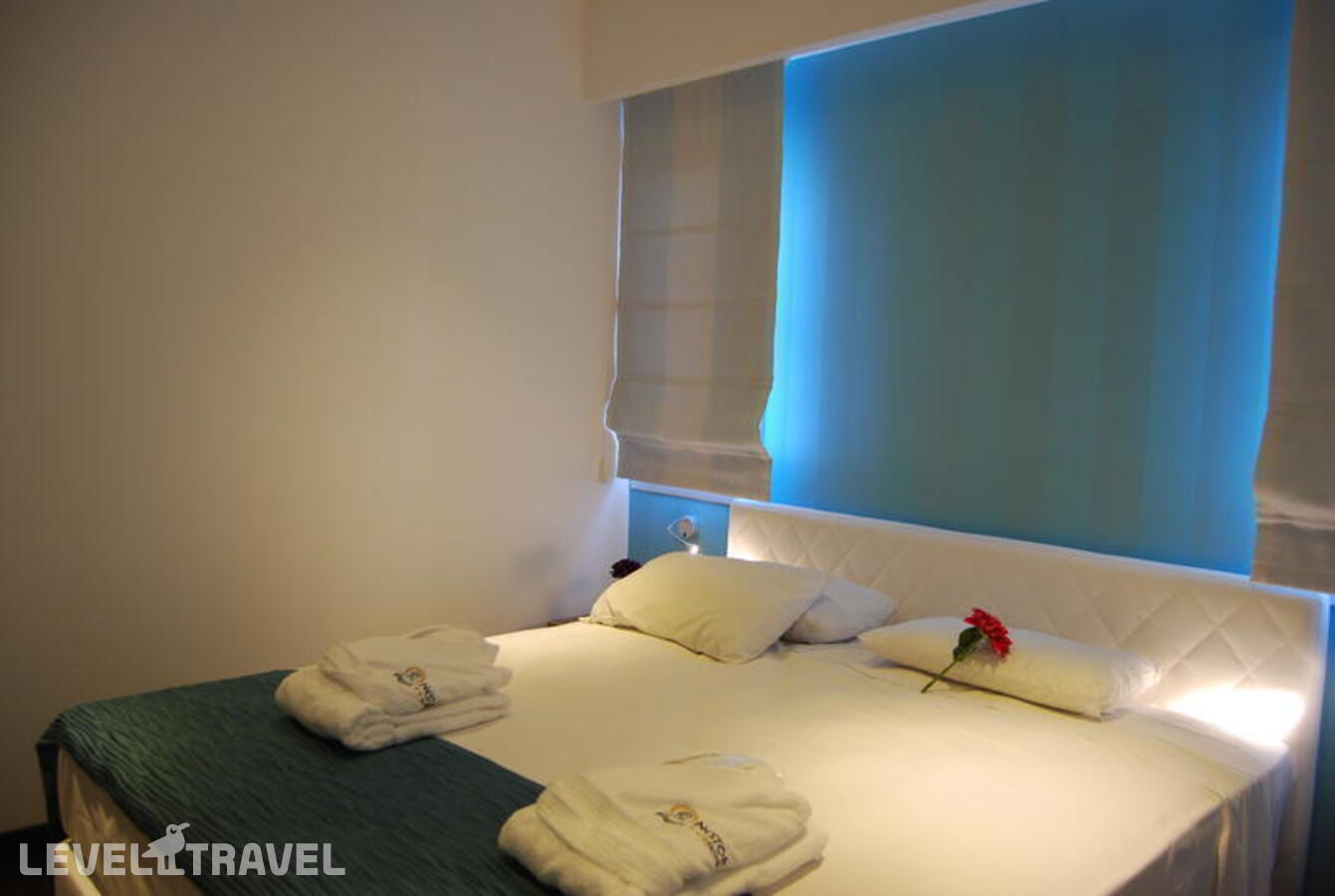 фотографии номера Полулюкс с видом на море отеля Nestor Hotel в Кипр(Пантаху Бич) - фото №4