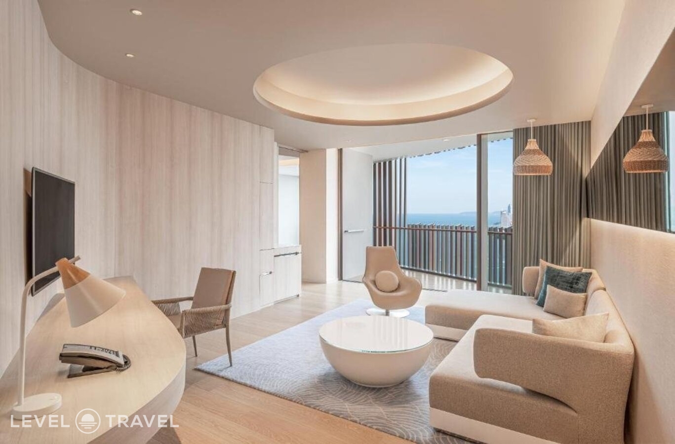 фотографии номера Премиум люкс отеля Hilton Pattaya в Таиланд(Центральная Паттайя) - фото №2