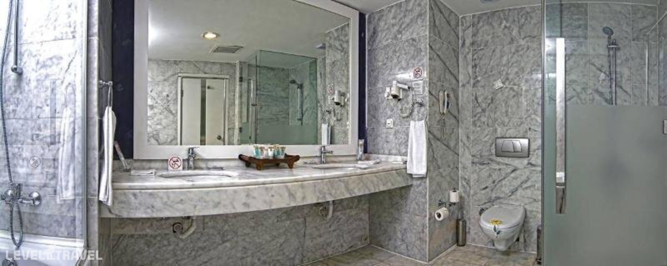 фотографии номера Стандартный с видом на окрестности отеля Baia Bodrum Hotel в Турция(Гюндоган) - фото №6