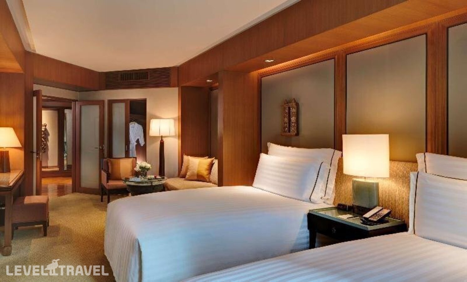 фотографии номера Стандартный номер отеля Conrad Bangkok Hotel в Таиланд(Бангкок) - фото №36