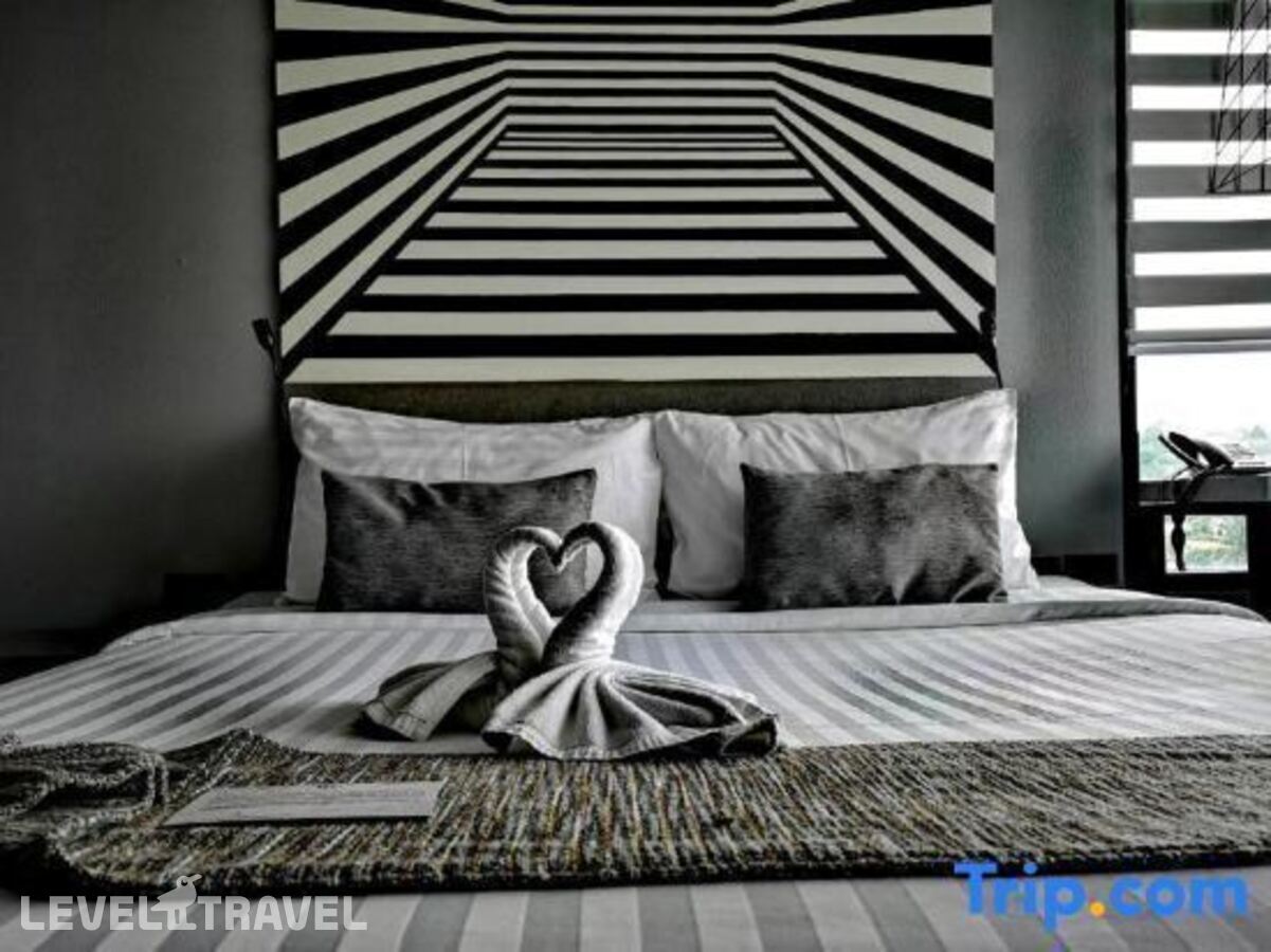 фотографии номера Стандартный номер отеля Mazi Design Hotel By Kalima (Ex.Patong Paradee Resort) в Таиланд(Патонг Бич) - фото №3