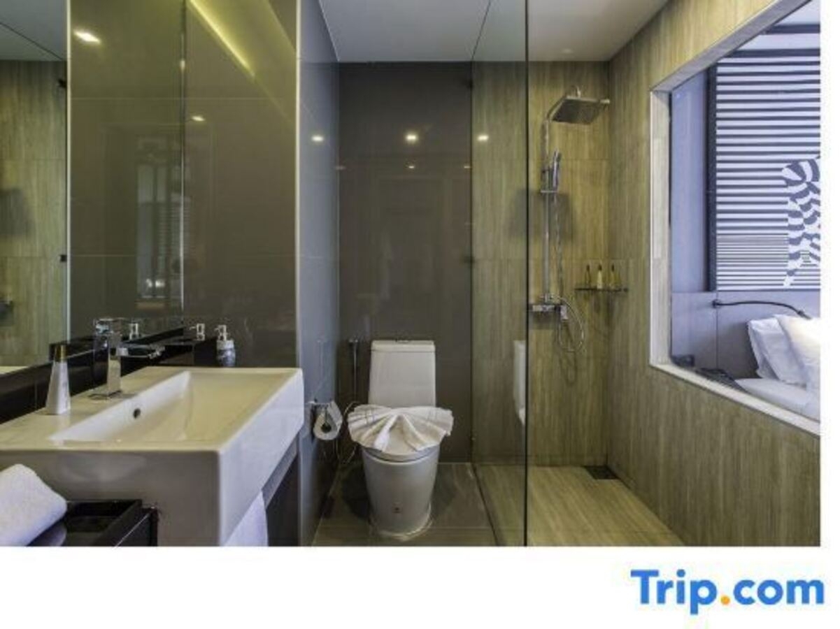 фотографии номера Стандартный номер отеля Mazi Design Hotel By Kalima (Ex.Patong Paradee Resort) в Таиланд(Патонг Бич) - фото №9