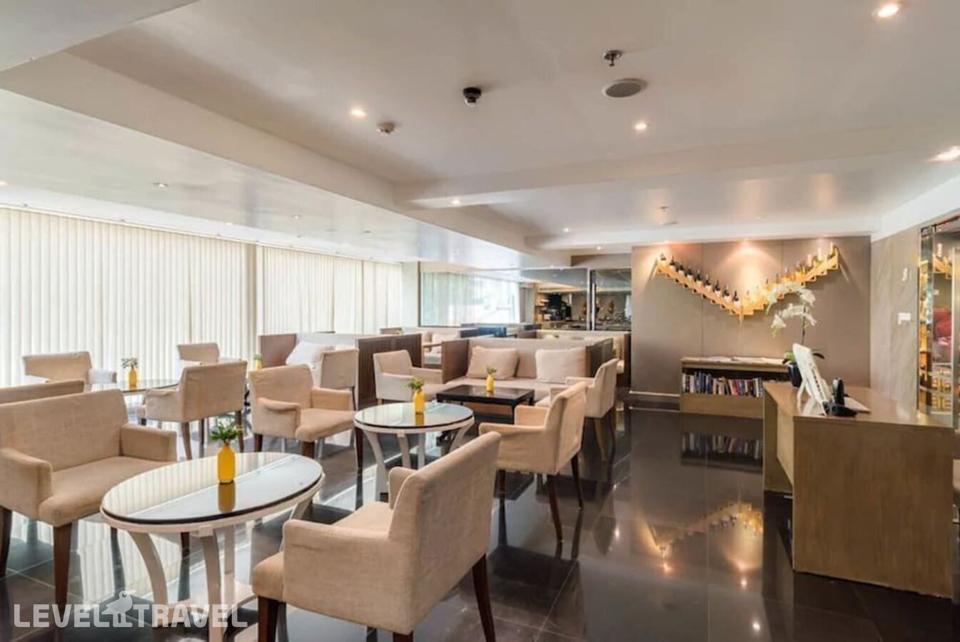 фотографии номера Представительский клубный номер отеля Furama Silom Hotel в Таиланд(Бангкок) - фото №2