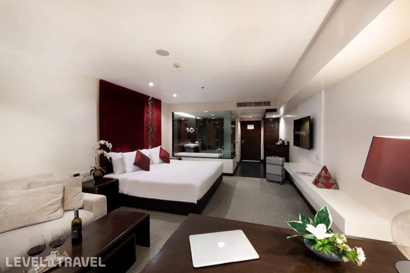 фотографии номера Представительский клубный номер отеля Furama Silom Hotel в Таиланд(Бангкок) - фото №3