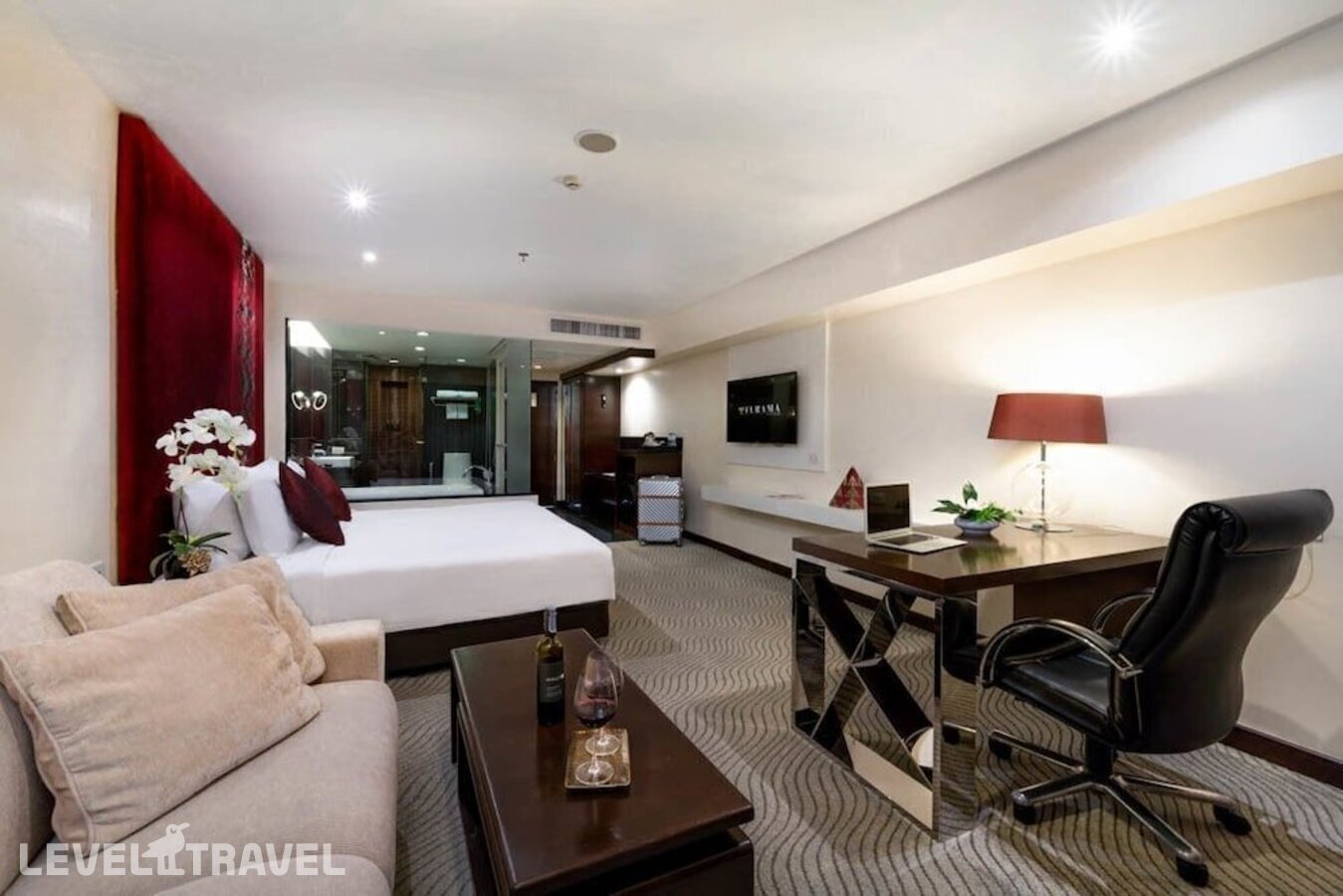 фотографии номера Представительский клубный номер отеля Furama Silom Hotel в Таиланд(Бангкок) - фото №4