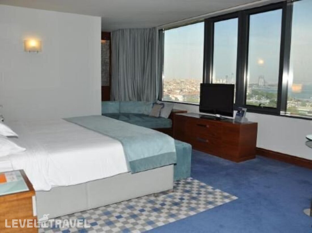 фотографии номера Премиум отеля Sheraton Istanbul Atakoy Hotel в Турция(Бакыркёй) - фото №8