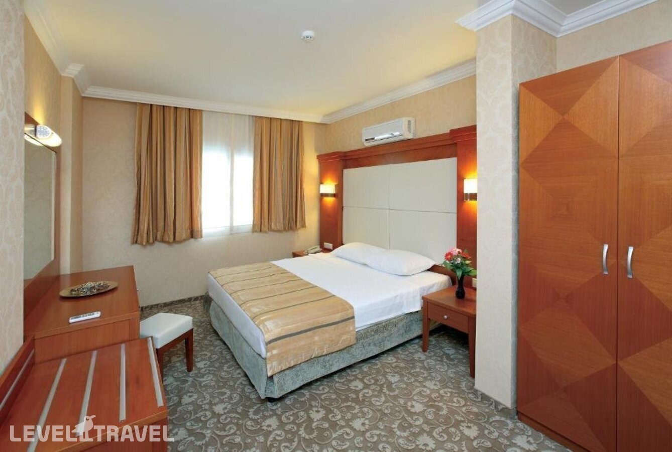 фотографии номера Полулюкс отеля Julian Club Hotel в Турция(Мармарис - центр) - фото №1