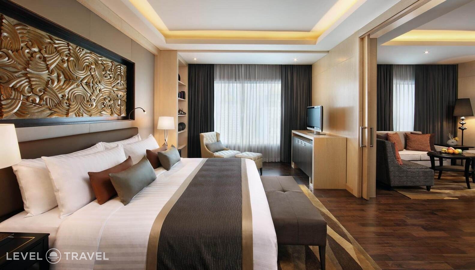 фотографии номера Представительский люкс отеля Amari Watergate Hotel в Таиланд(Бангкок) - фото №2