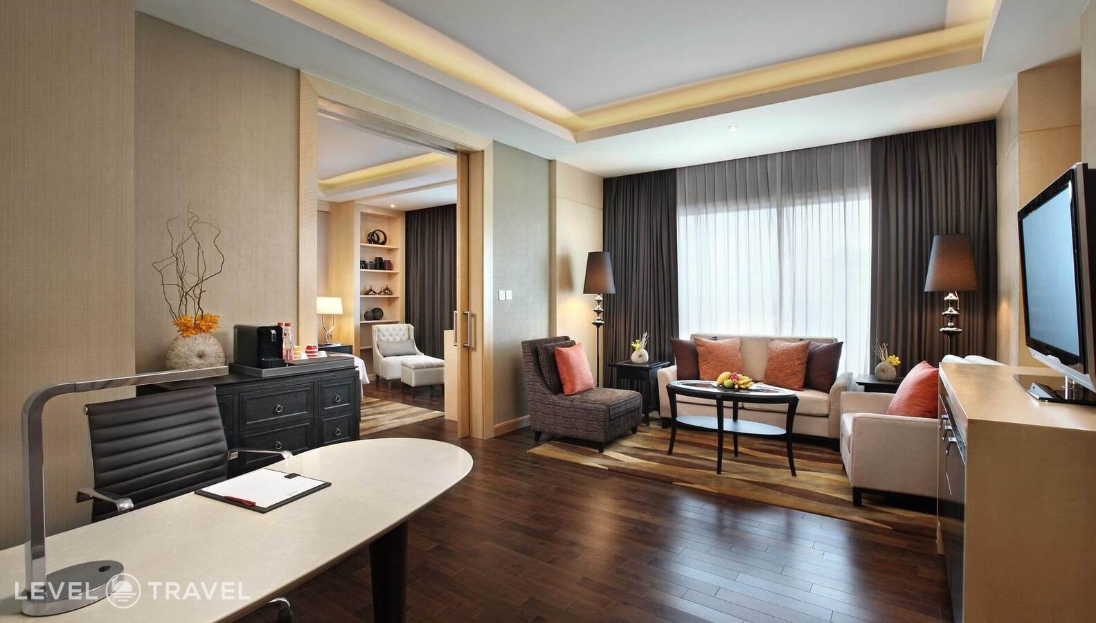 фотографии номера Представительский люкс отеля Amari Watergate Hotel в Таиланд(Бангкок) - фото №3