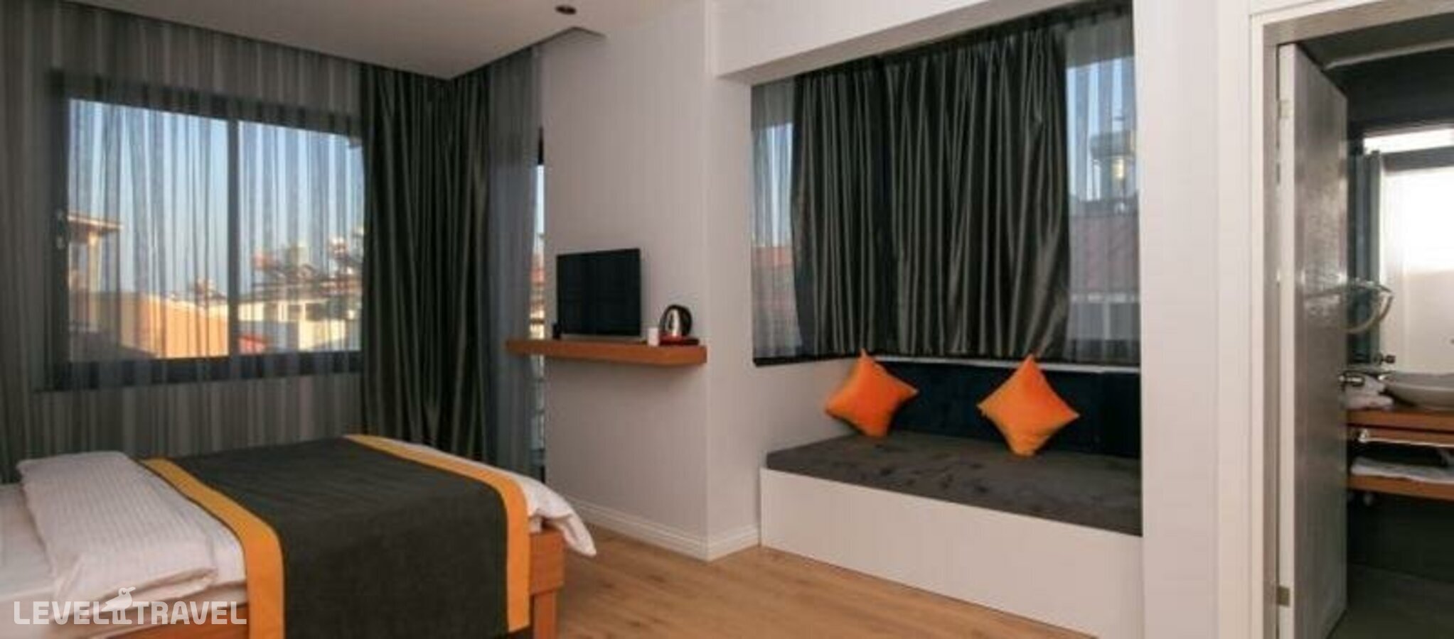 фотографии номера Люкс роскошный отеля Espina Hotel (Ex. New York Boutique Hotel) в Турция(Лара) - фото №2