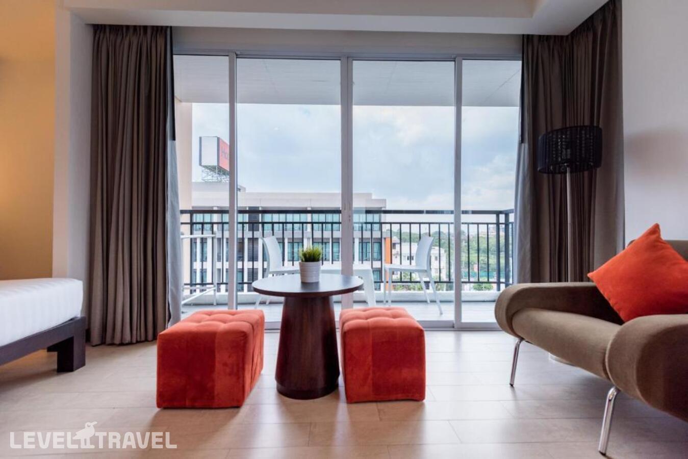 фотографии номера Семейный делюкс отеля Hotel J Pattaya в Таиланд(Центральная Паттайя) - фото №7