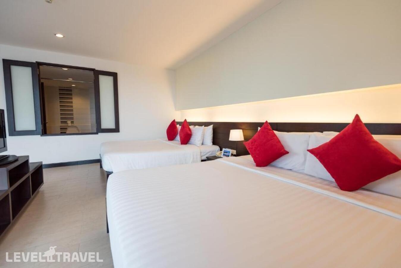 фотографии номера Семейный делюкс отеля Hotel J Pattaya в Таиланд(Центральная Паттайя) - фото №10