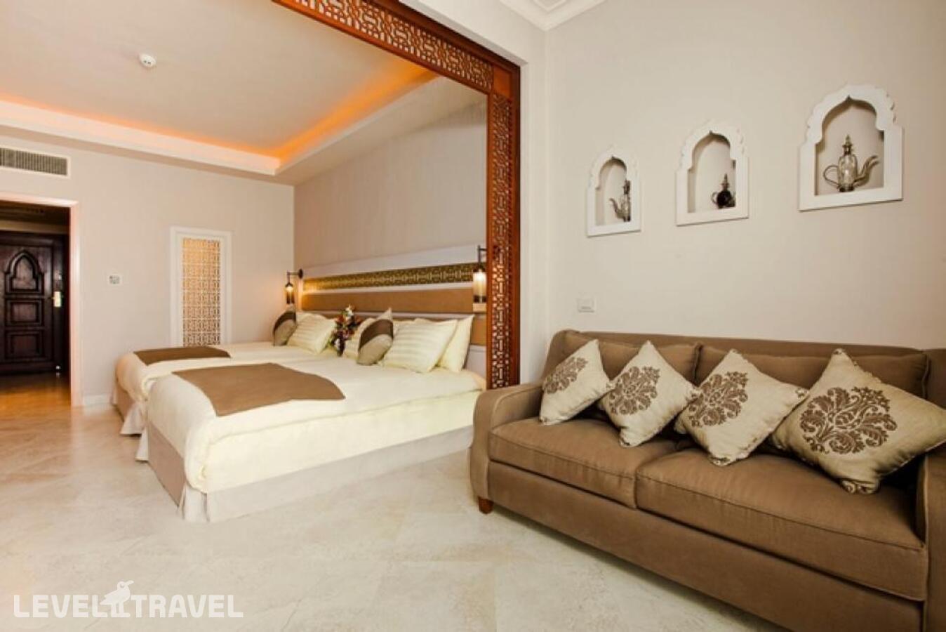 фотографии номера Делюкс Swim Up отеля Sunrise Arabian Beach Resort в Египет(Шаркс Бэй) - фото №1