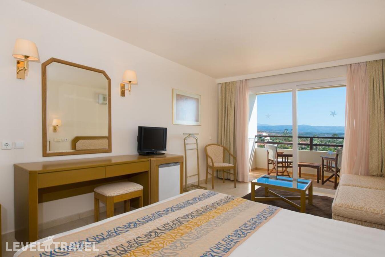 фотографии номера Стандартный с видом на море отеля Iberostar Creta Panorama & Mare Hotel в Греция(Панормо) - фото №4