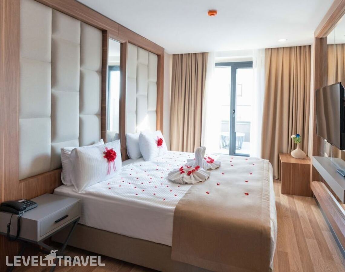 фотографии номера Стандартный номер отеля Lion Hotel в Турция(Бейоглу) - фото №95