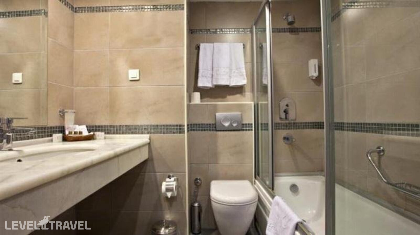фотографии номера Стандартный номер отеля Lion Hotel в Турция(Бейоглу) - фото №31