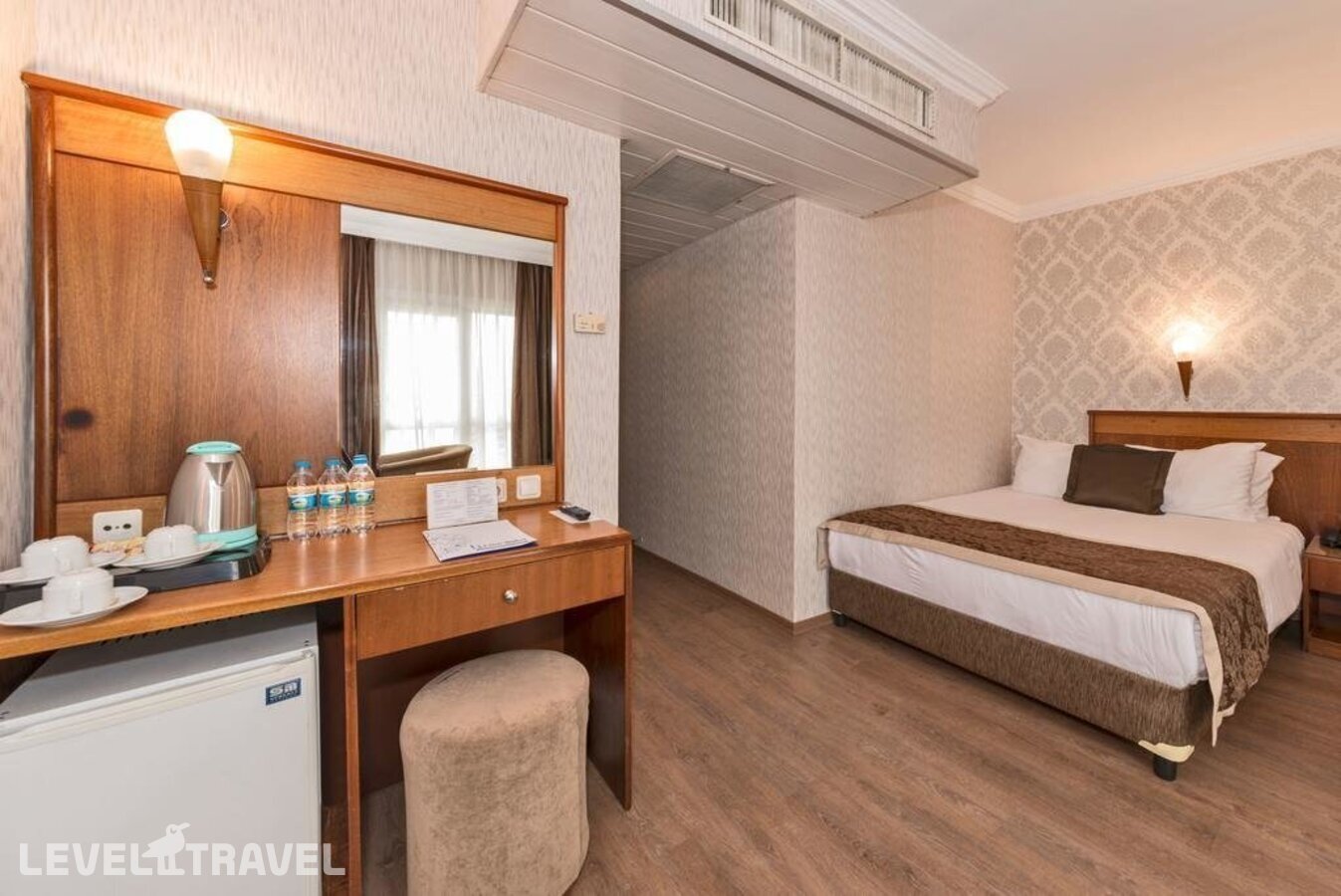 фотографии номера Стандартный номер отеля Lion Hotel в Турция(Бейоглу) - фото №53