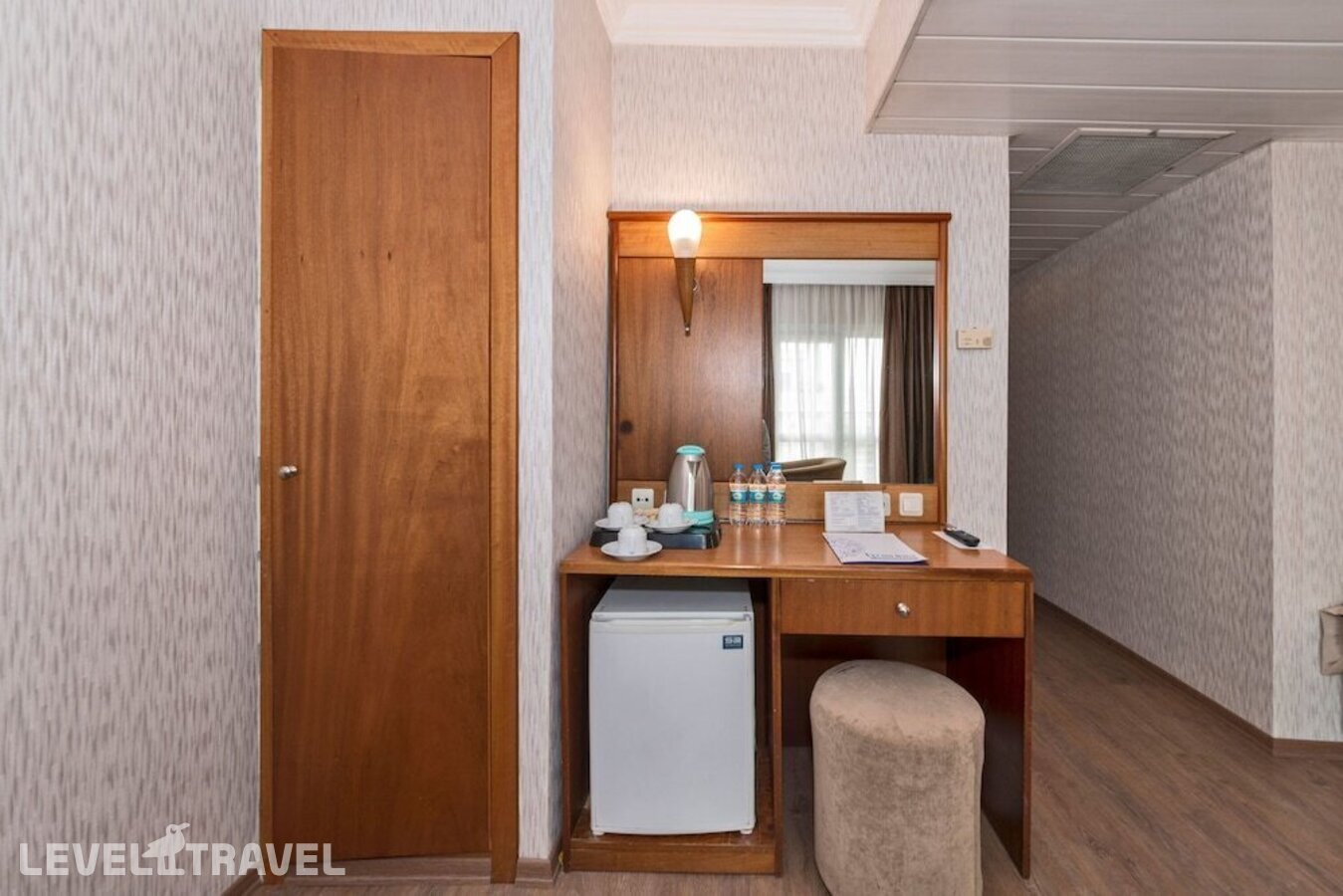 фотографии номера Стандартный номер отеля Lion Hotel в Турция(Бейоглу) - фото №130