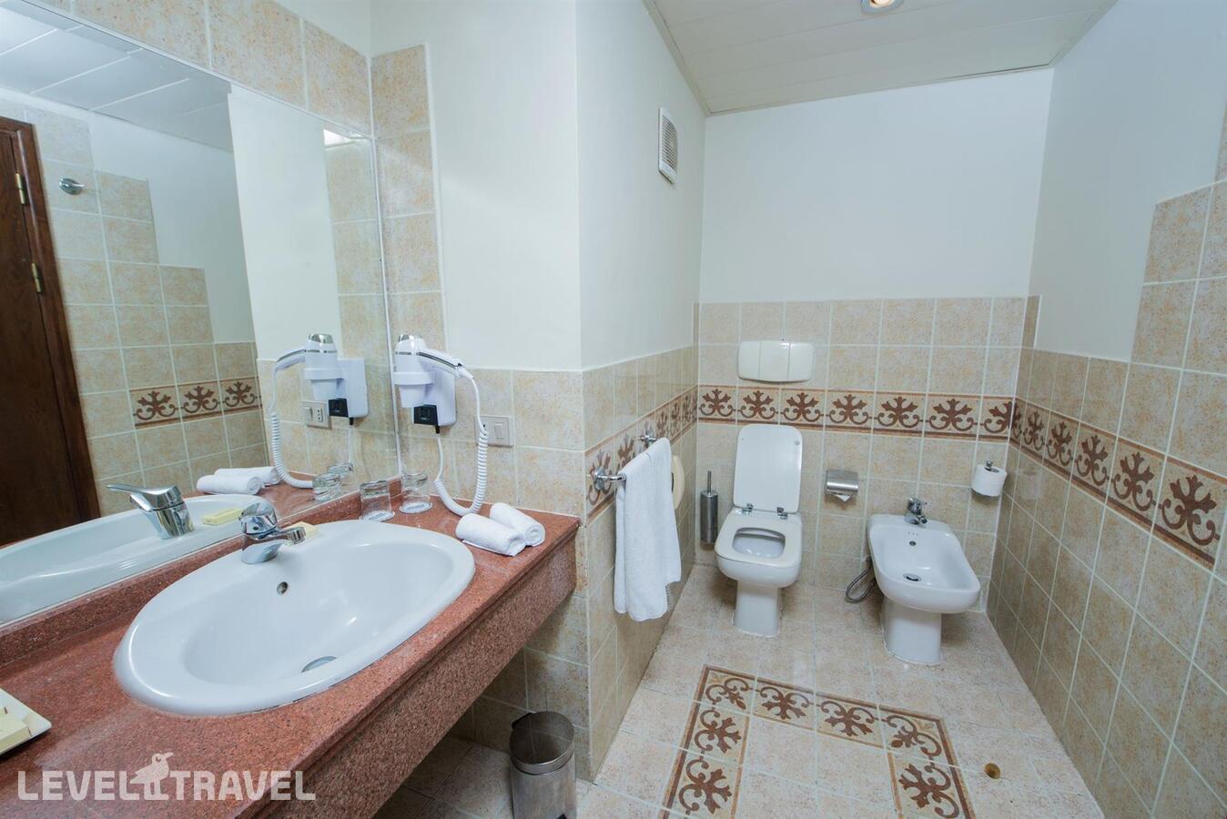 фотографии номера Привилегированный номер отеля Reef Oasis Beach Resort в Египет(Рас-Ум-Эль-Сид) - фото №2