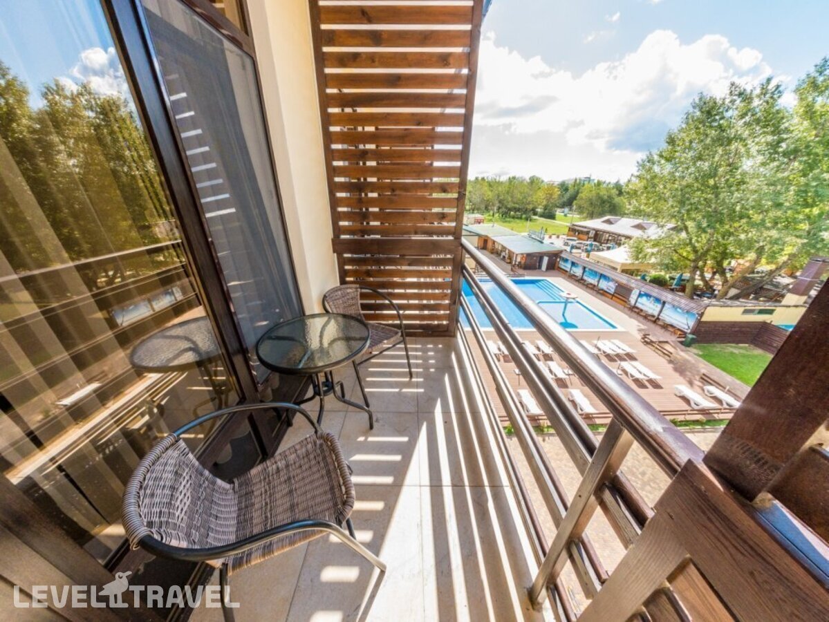 фотографии номера Делюкс отеля Хуторок Resort (Ex.ГК Хуторок) в Россия(Анапа-центр) - фото №5