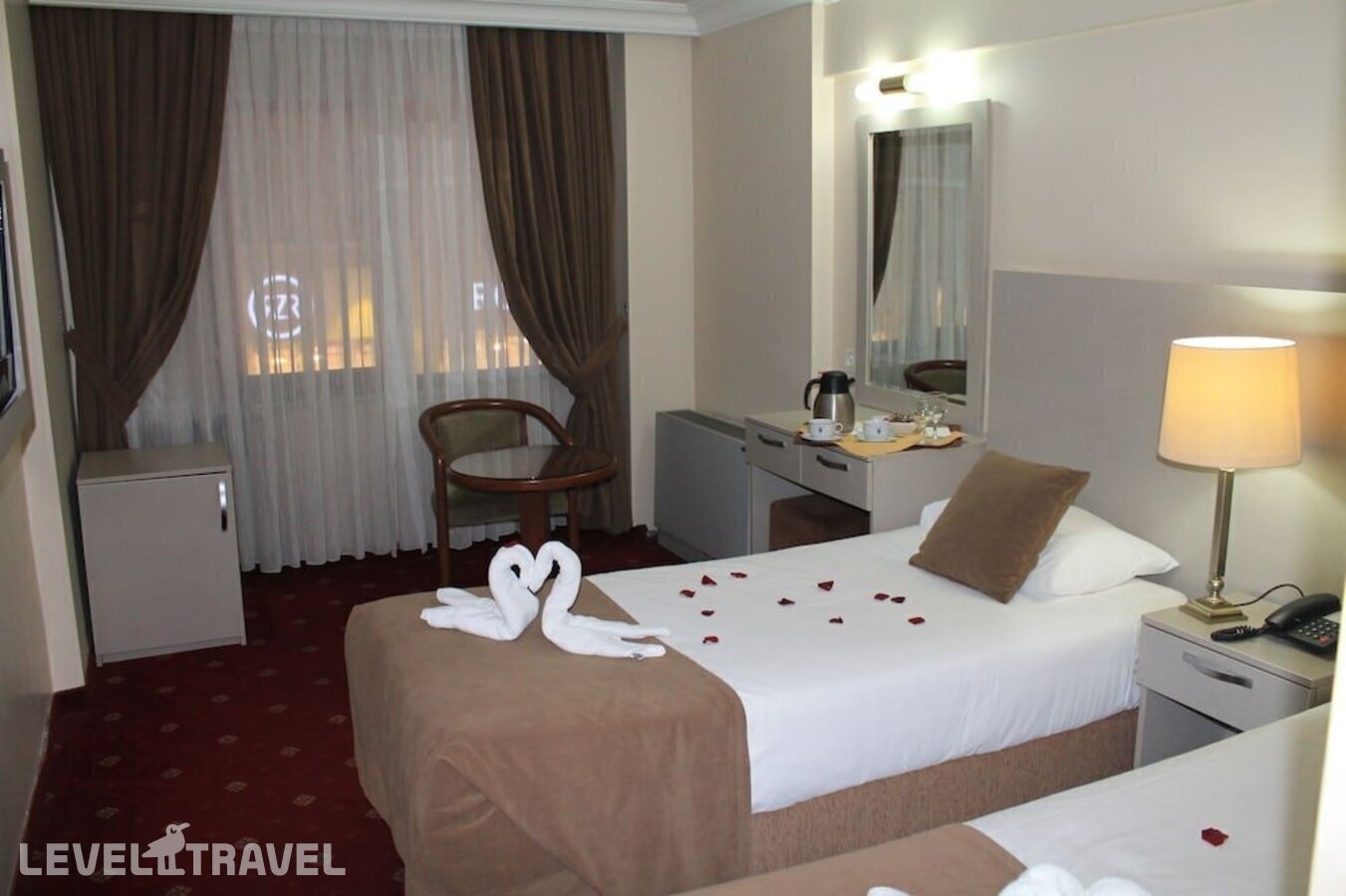 фотографии номера Одноместный номер отеля Buyuk Sahinler Hotel в Турция(Фатих) - фото №10