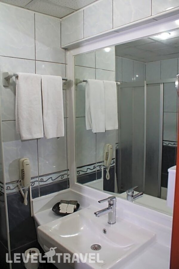 фотографии номера Одноместный номер отеля Buyuk Sahinler Hotel в Турция(Фатих) - фото №18