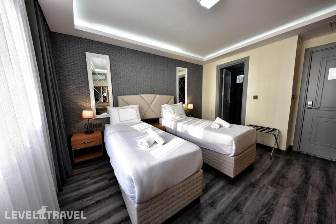 фотографии номера Четырехместный номер отеля Almina Inn Hotel в Турция(Фатих) - фото №5