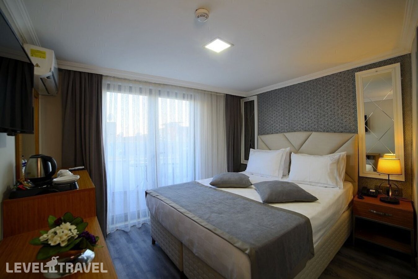 фотографии номера Четырехместный номер отеля Almina Inn Hotel в Турция(Фатих) - фото №4