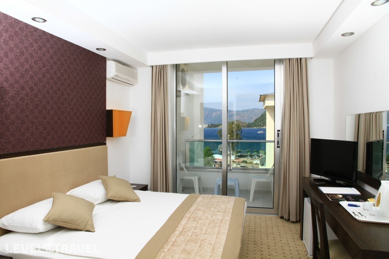 фотографии номера Стандартный номер отеля Supreme Beach Hotel (Adults Only 13+) (Ex.Munamar Beach Residence) в Турция(Ичмелер) - фото №1