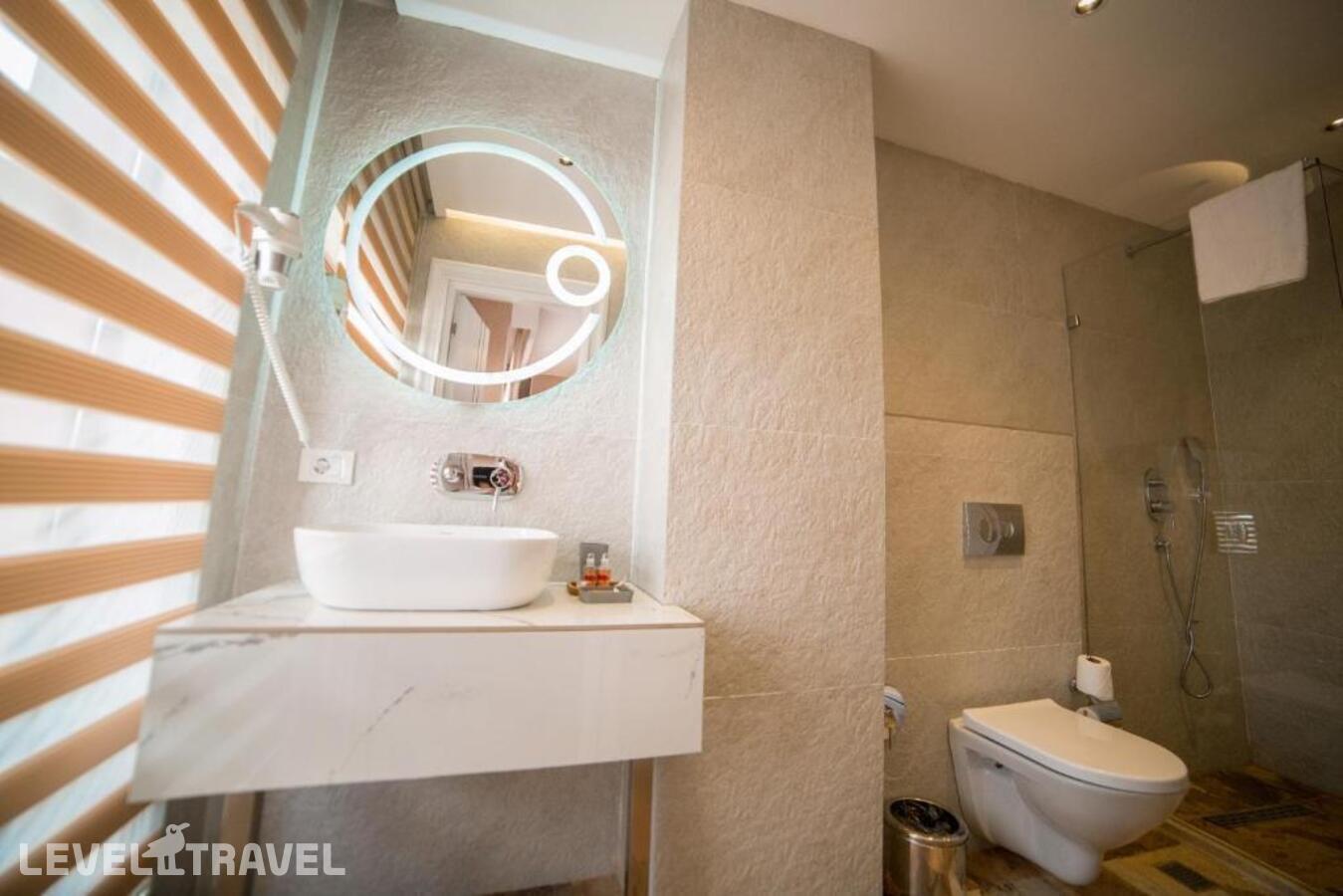 фотографии номера Экономичный (две односпальные кровати) отеля Parkway Inn Hotel & Spa в Азербайджан(Баку) - фото №3