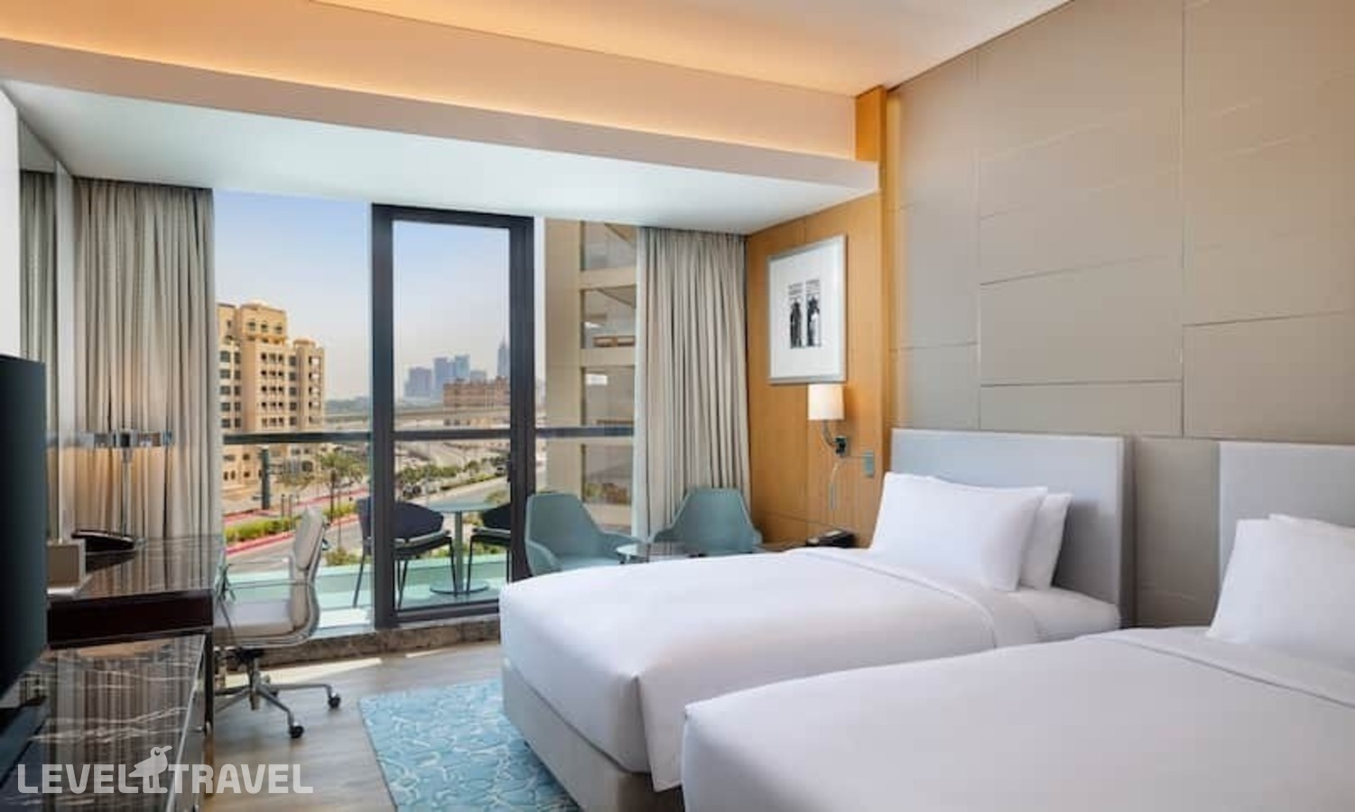 фотографии номера Стандартный (две односпальные кровати) отеля Hilton Dubai Palm Jumeirah в ОАЭ(Дубай Пальма) - фото №6
