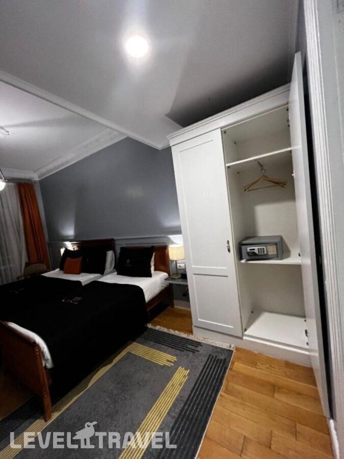 фотографии номера Улучшенный номер отеля Lina Hotel Taksim Pera (Ex. Walton Hotels Taksim Pera) в Турция(Бейоглу) - фото №8