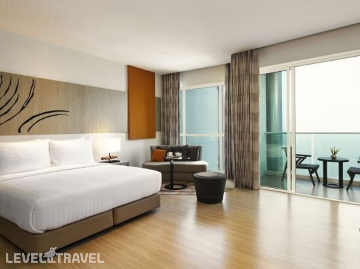 фотографии номера Полулюкс отеля Movenpick Siam Hotel Na Jomtien Pattaya в Таиланд(Джомтьен) - фото №6