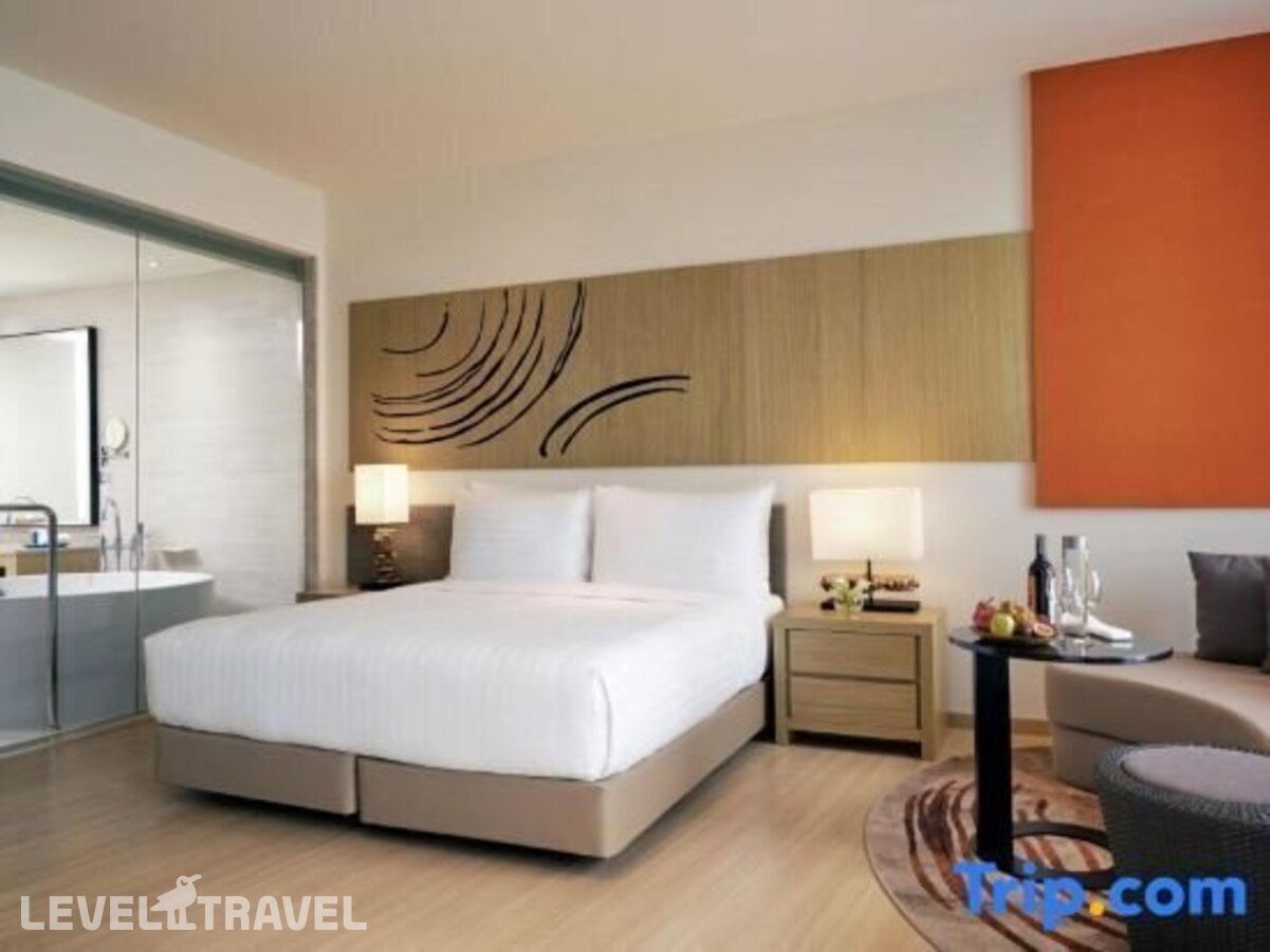 фотографии номера Полулюкс отеля Movenpick Siam Hotel Na Jomtien Pattaya в Таиланд(Джомтьен) - фото №19