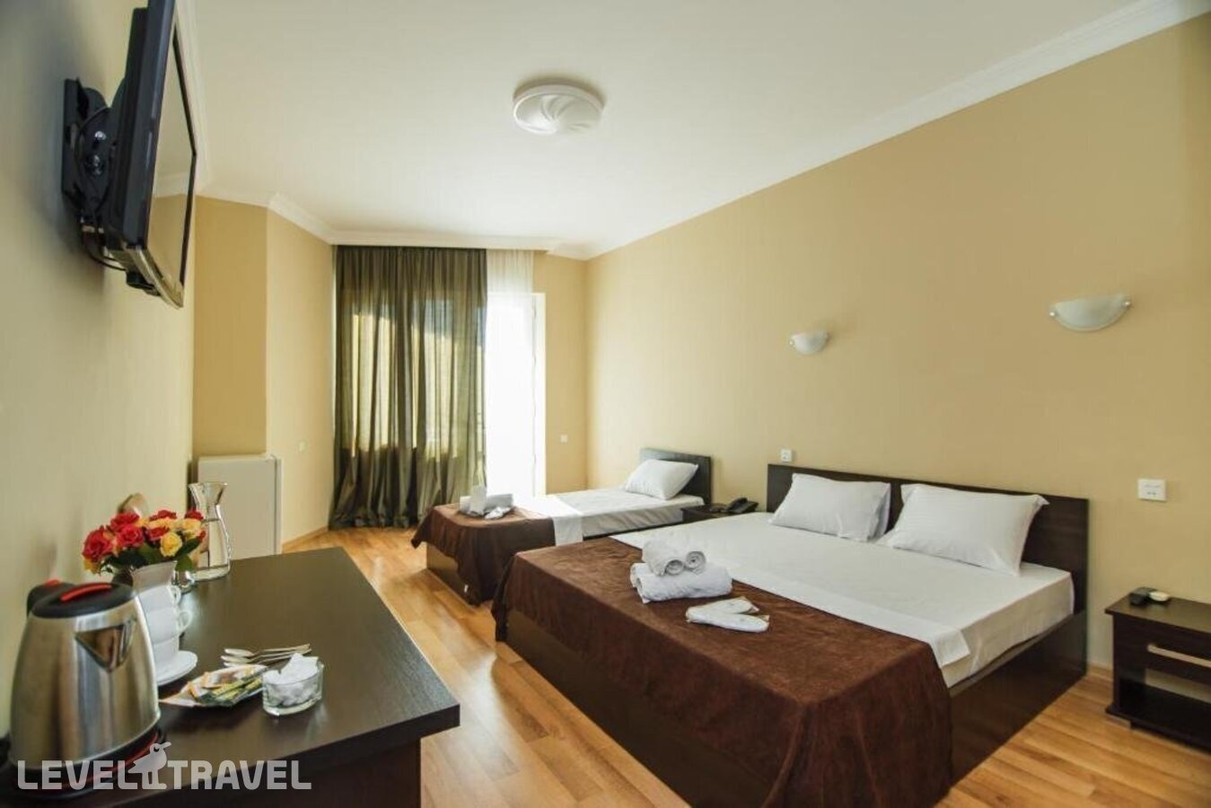 фотографии номера Трехместный номер отеля Egrisi Hotel в Грузия(Квариати) - фото №25