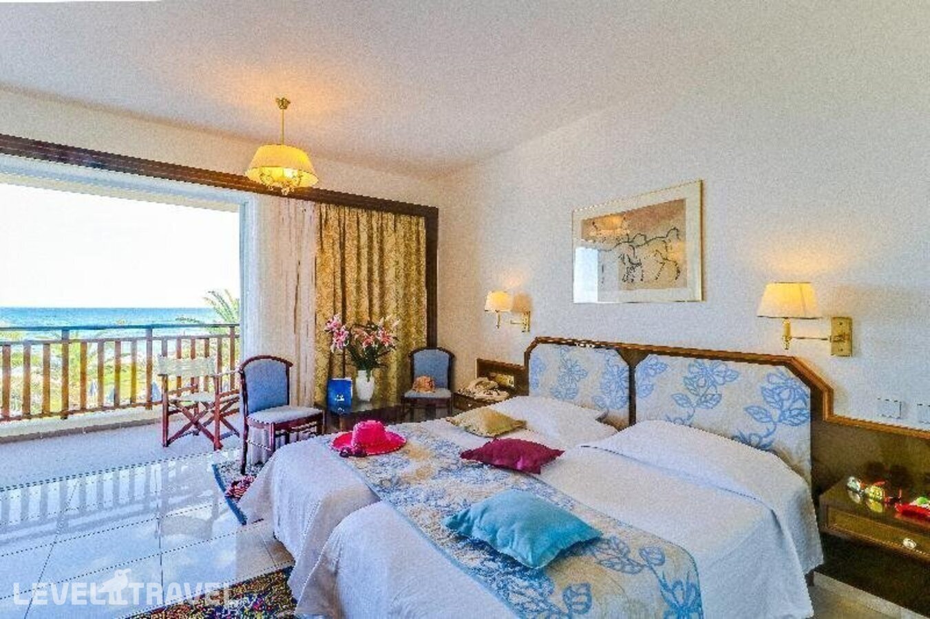 фотографии номера Стандартный с видом на горы отеля Creta Royal Hotel (Adults Only 17+) в Греция(Скалета) - фото №4
