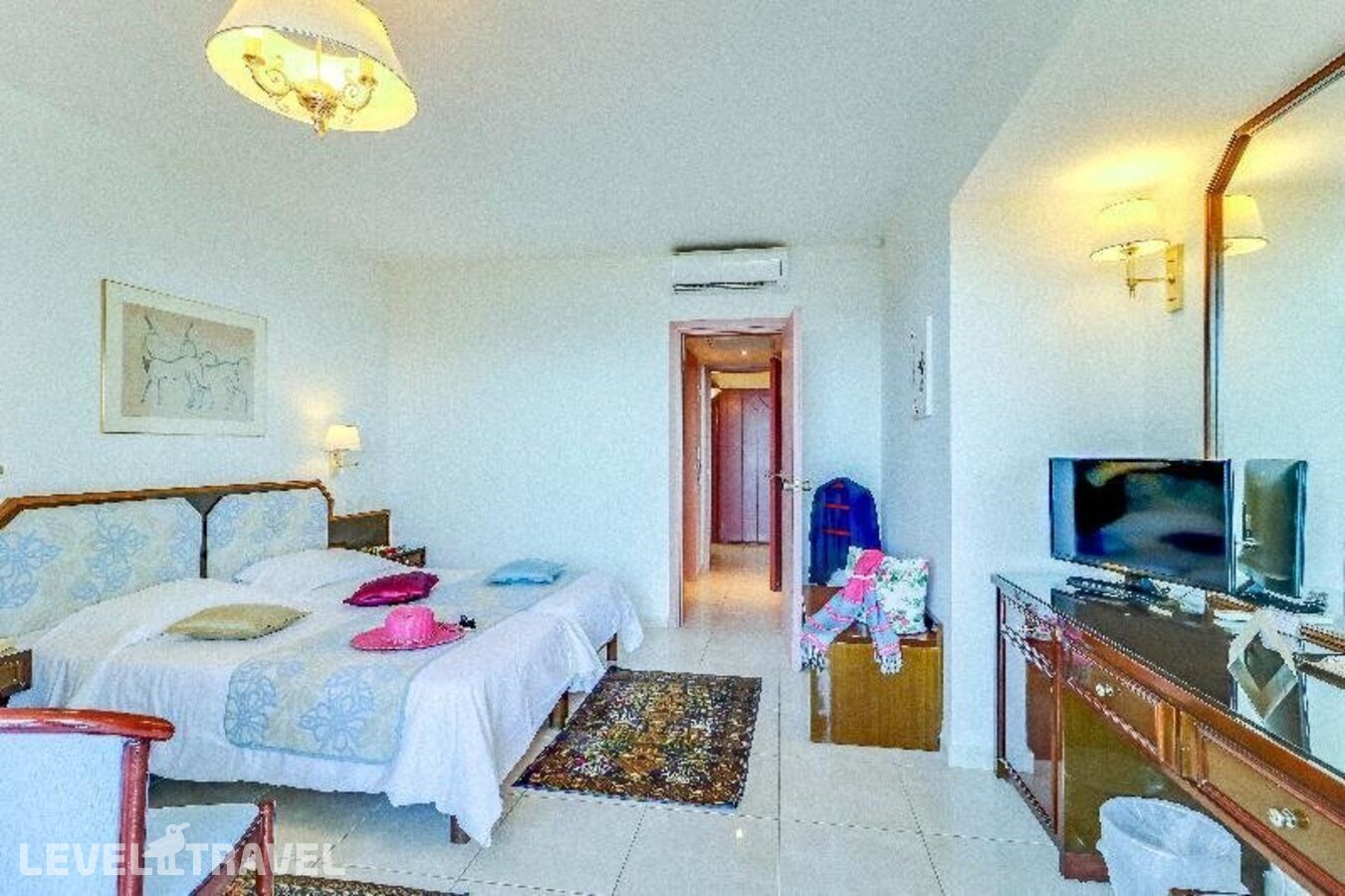 фотографии номера Стандартный с видом на горы отеля Creta Royal Hotel (Adults Only 17+) в Греция(Скалета) - фото №64