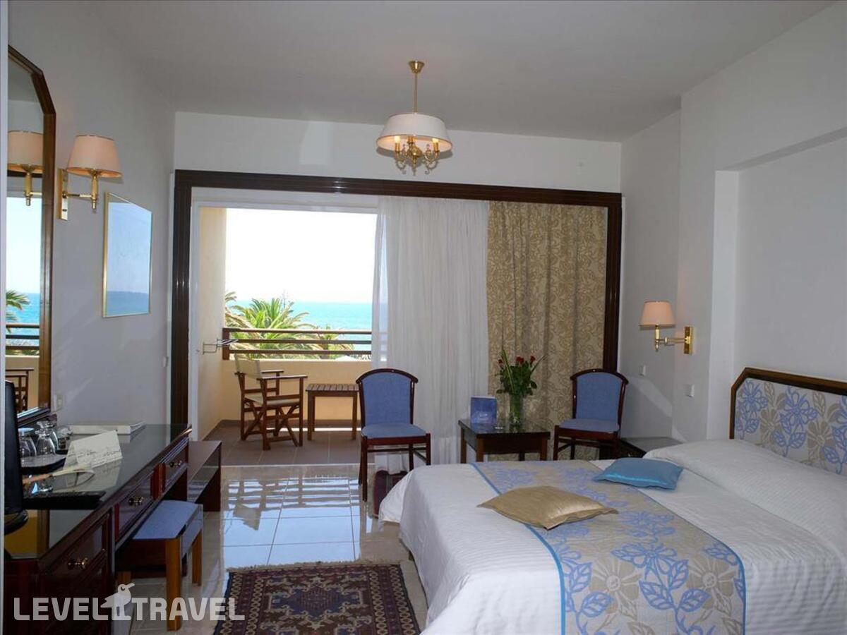 фотографии номера Стандартный с видом на горы отеля Creta Royal Hotel (Adults Only 17+) в Греция(Скалета) - фото №1