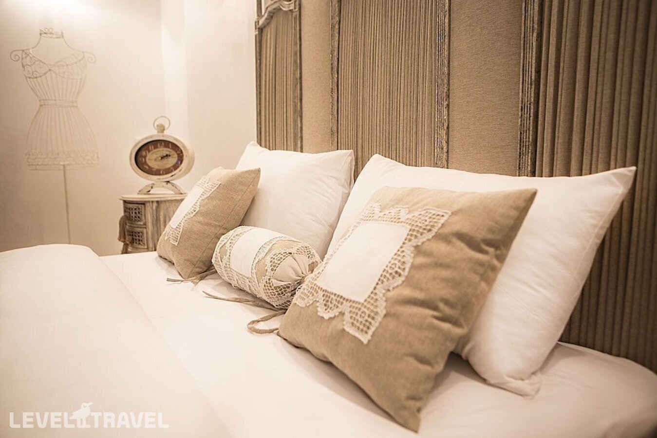 фотографии номера Делюкс с балконом отеля Oriella Hotel в Турция(Таксим) - фото №5