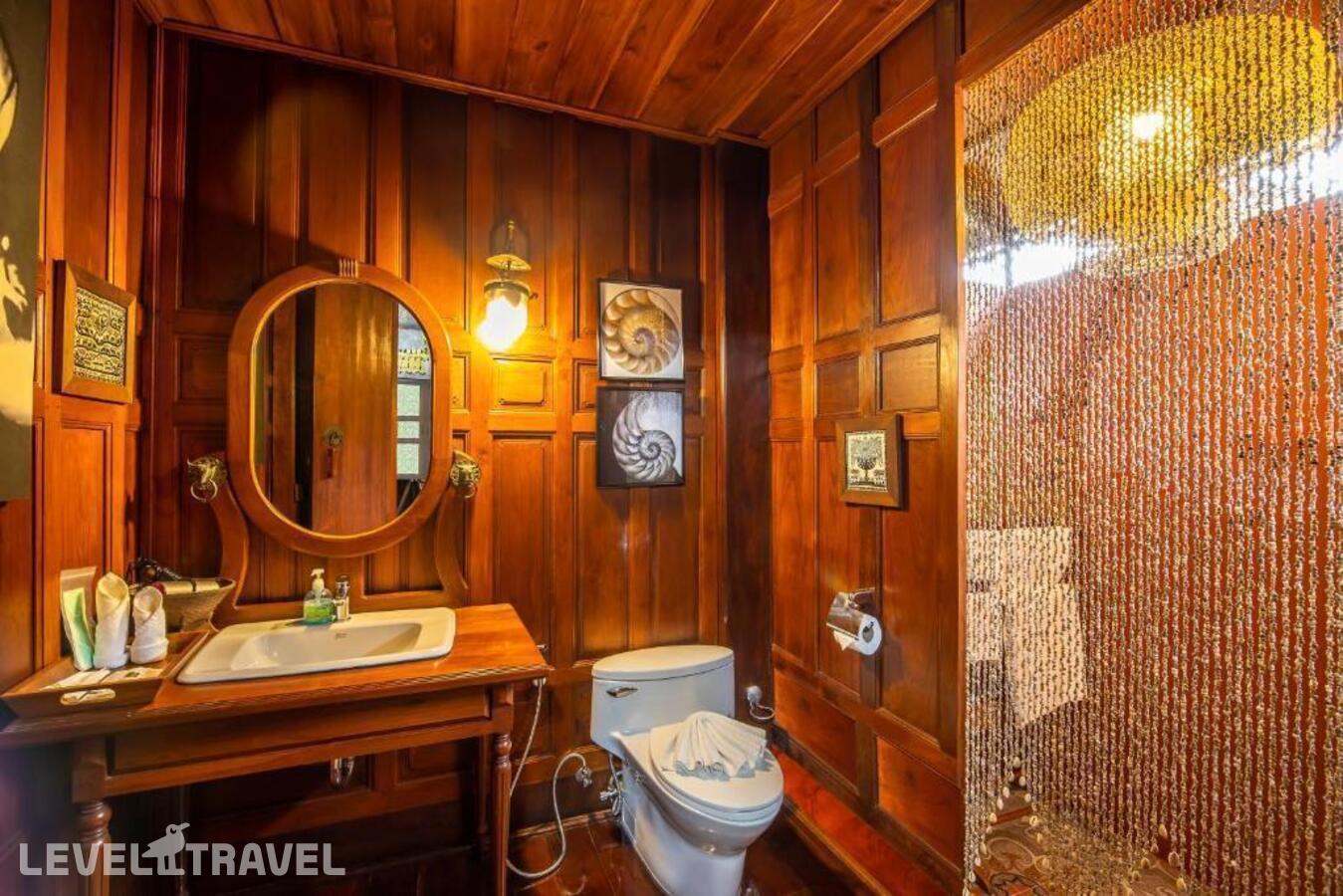 фотографии номера Вилла Делюкс отеля Royal Thai Villas Phuket в Таиланд(Равай) - фото №5