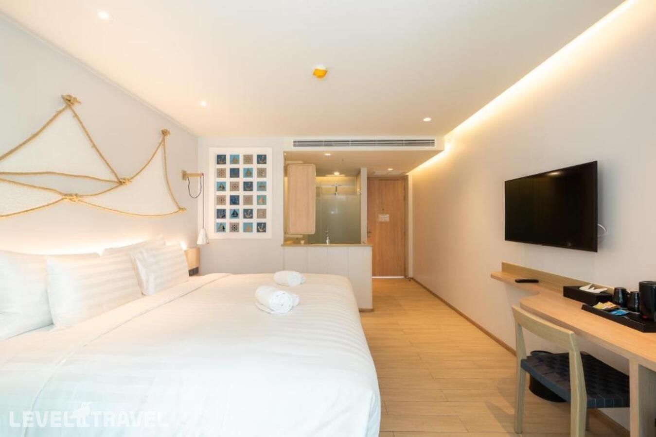 фотографии номера Делюкс отеля Panwaburi Beachfront Resort в Таиланд(Панва) - фото №6