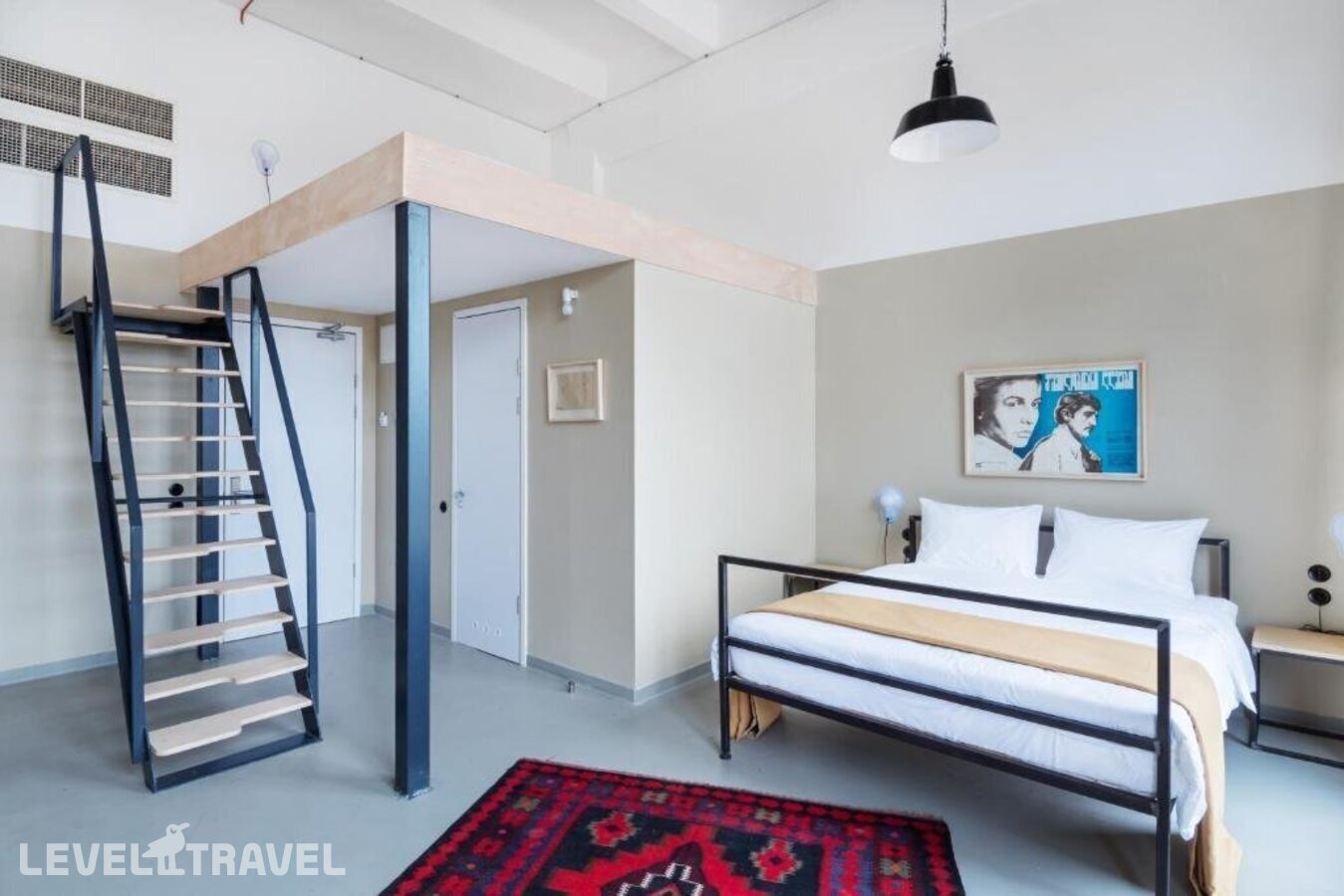 фотографии номера Люкс отеля Fabrika Hostel & Suites в Грузия(Тбилиси) - фото №34