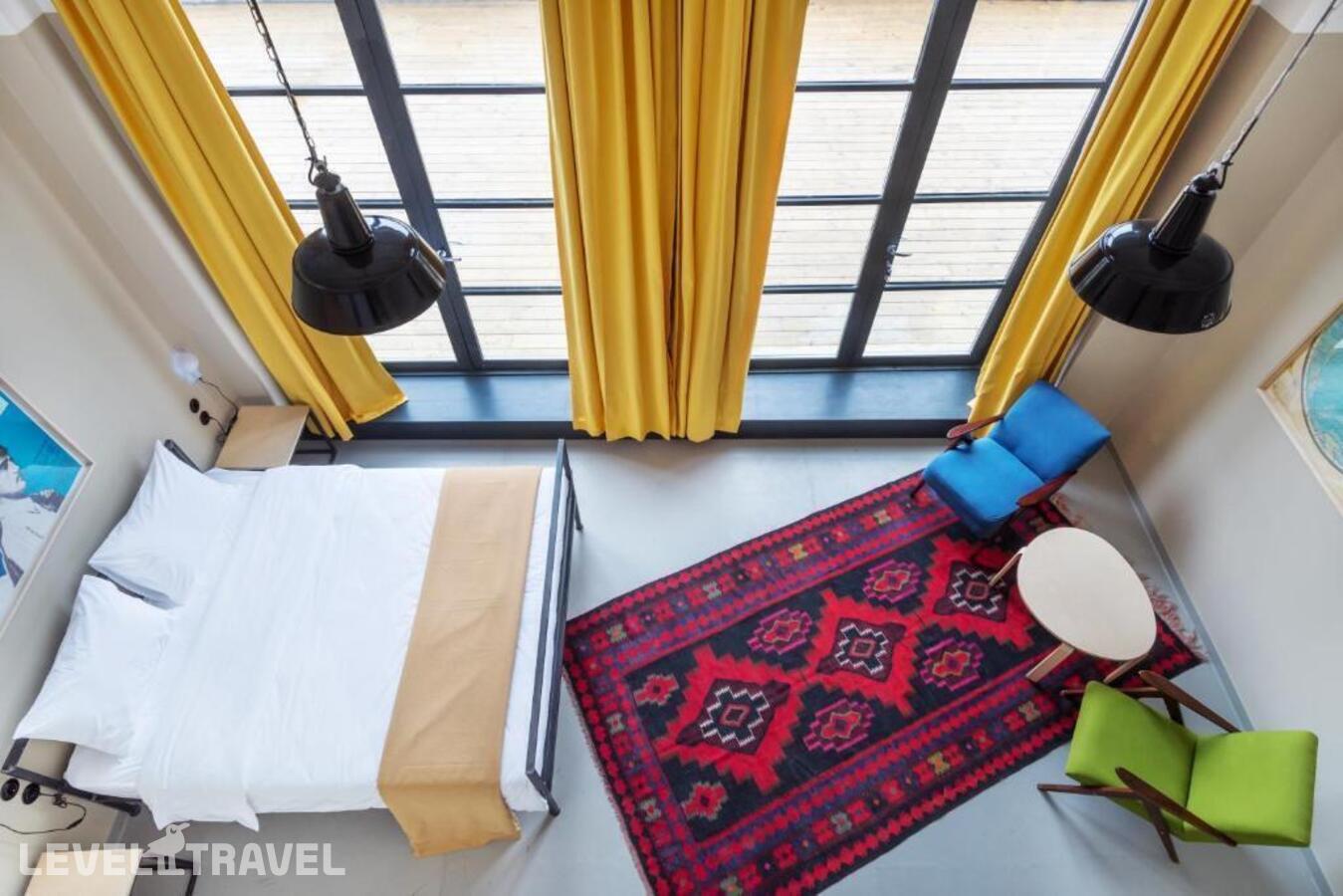 фотографии номера Люкс отеля Fabrika Hostel & Suites в Грузия(Тбилиси) - фото №46
