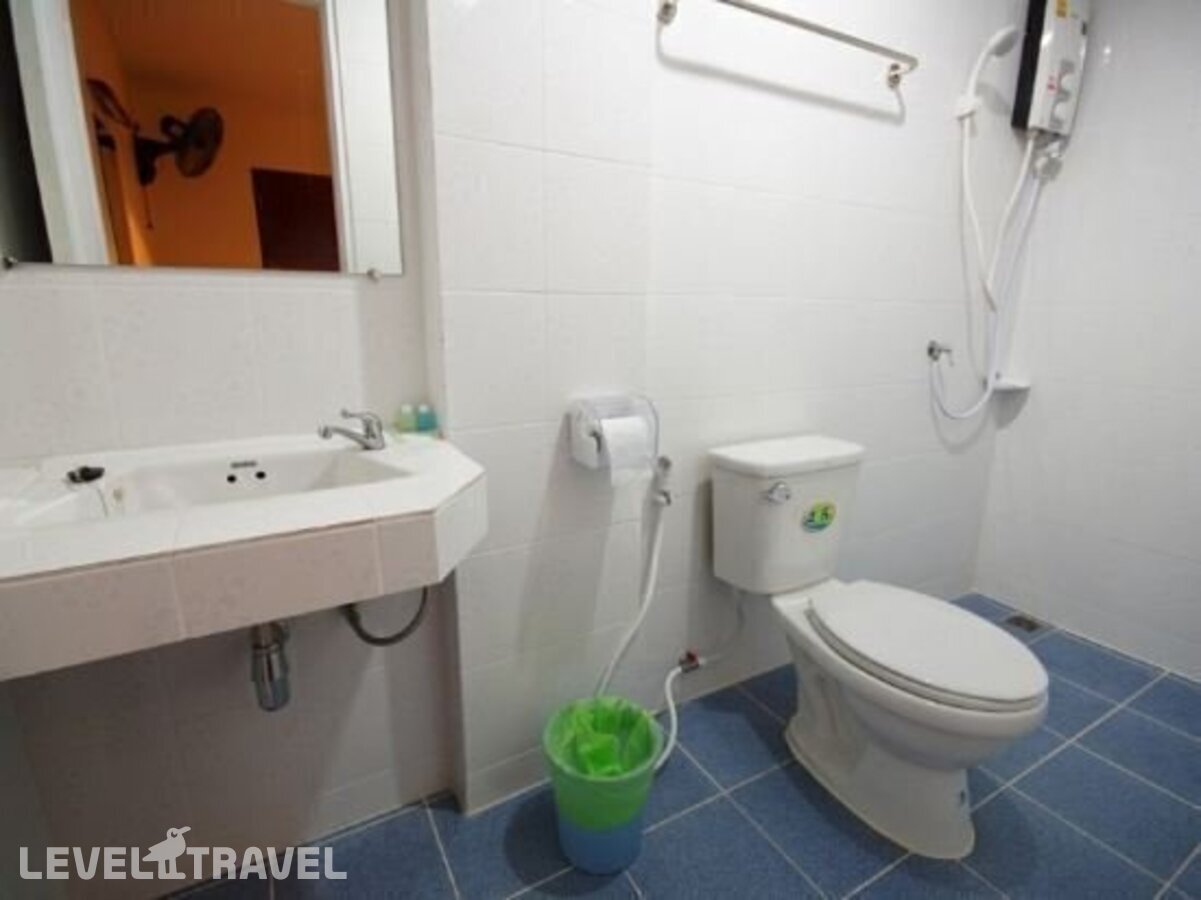 фотографии номера Стандартный номер отеля Walking Street Guest House в Таиланд(Центральная Паттайя) - фото №20