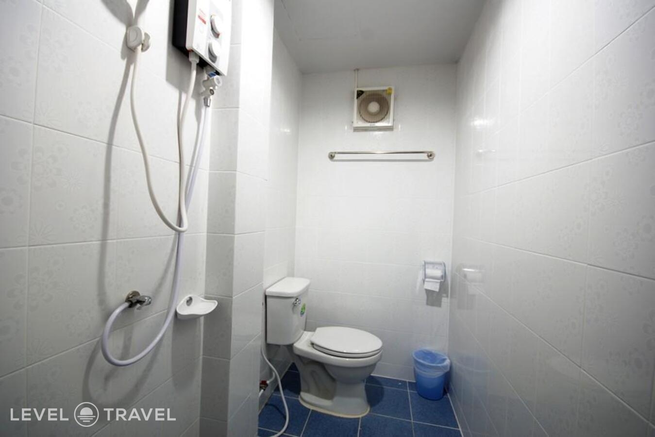 фотографии номера Стандартный номер отеля Walking Street Guest House в Таиланд(Центральная Паттайя) - фото №51