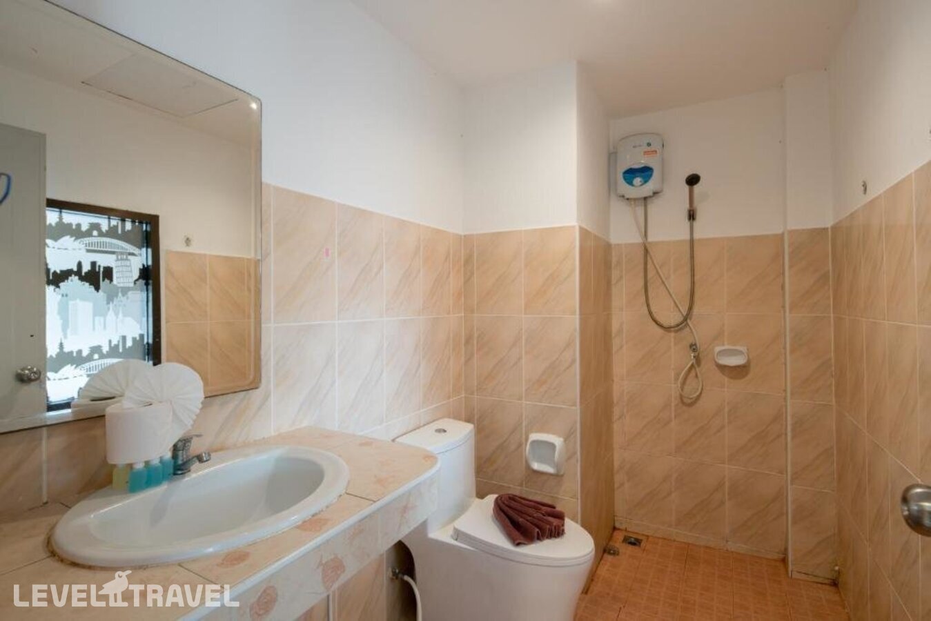 фотографии номера Четырехместный улучшенный отеля Royal Beach Residence в Таиланд(Патонг Бич) - фото №16