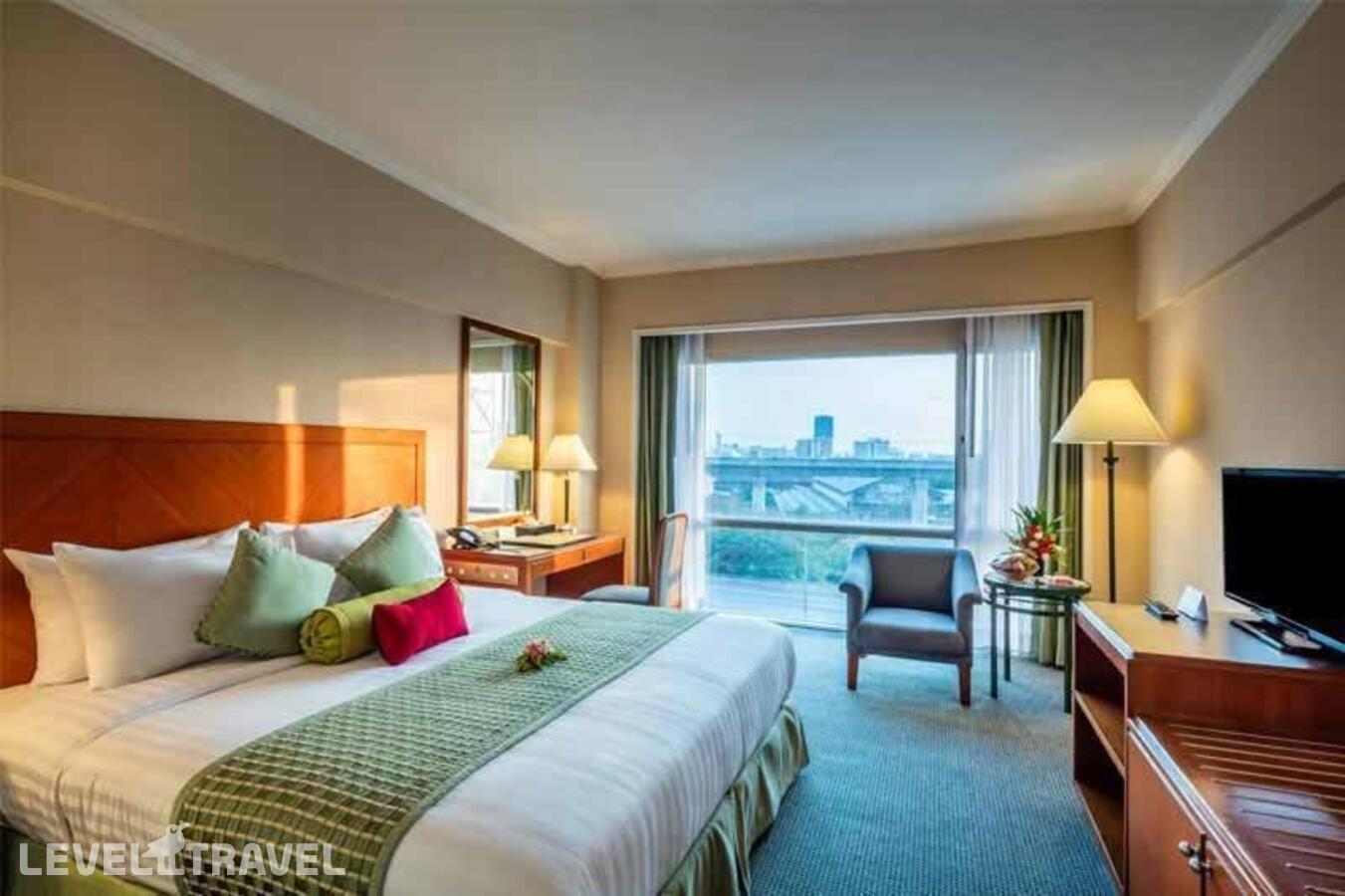фотографии номера Семейный номер отеля Bangkok Palace Hotel в Таиланд(Бангкок) - фото №4