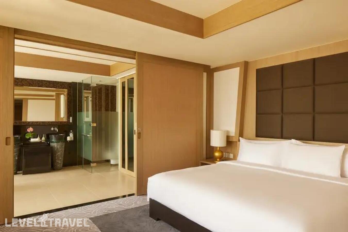 фотографии номера Люкс (2 комнаты) отеля Banyan Tree Bangkok Hotel в Таиланд(Бангкок) - фото №1